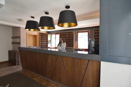 zlatibor travel smestaj apartmani zlatiborski konaci recepcija