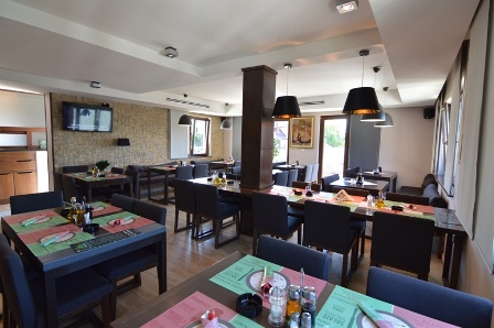 zlatibor travel smestaj apartmani zlatiborski konaci restoran kafe