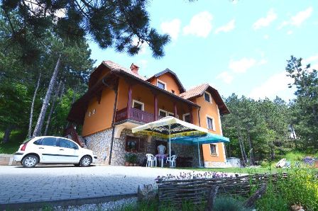 zlatibor privatni smestaj apartmani kamaljska vila