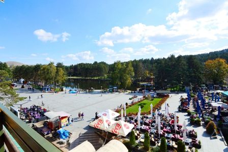 zlatibor smestaj apartmani pogled na jezero