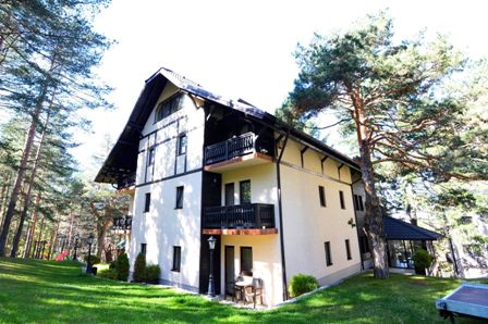 zlatibor smestaj apartmani vila u borovom parku